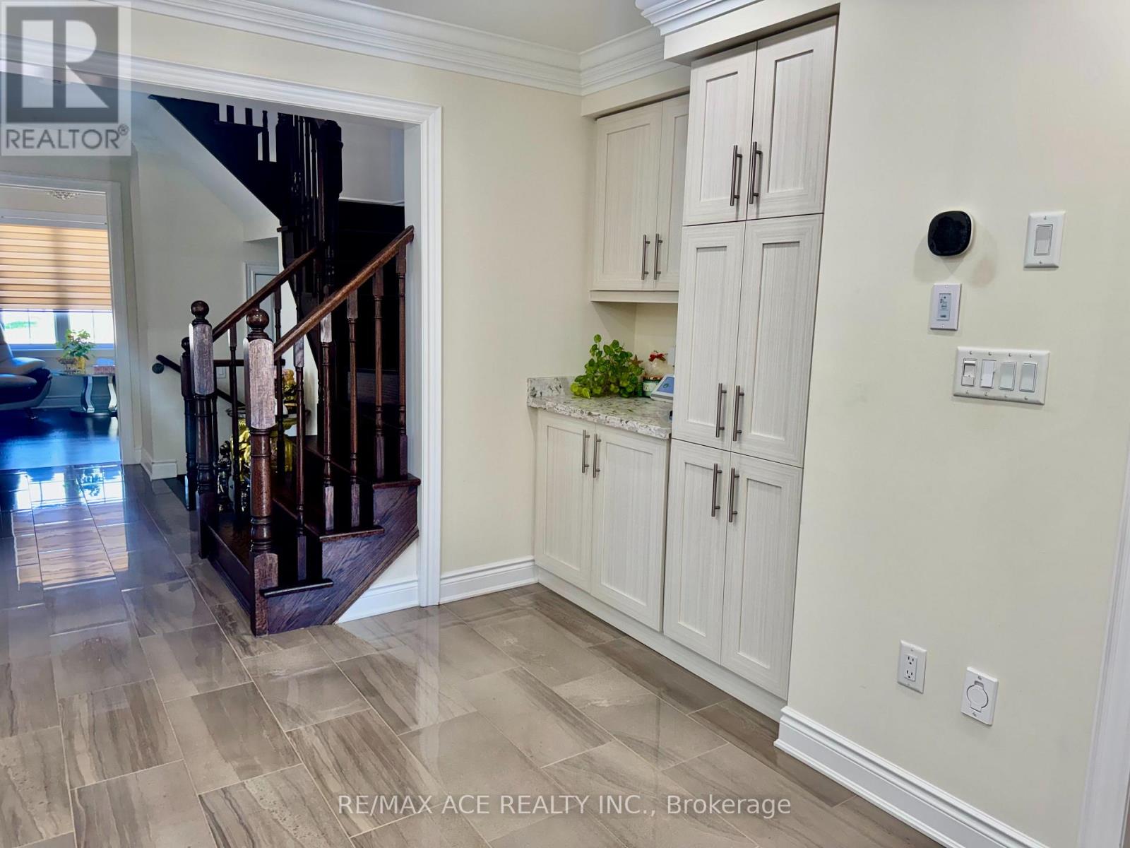 1011 Cameo Street, Pickering, Ontario L1X 0G3 - Photo 6 - E13744862