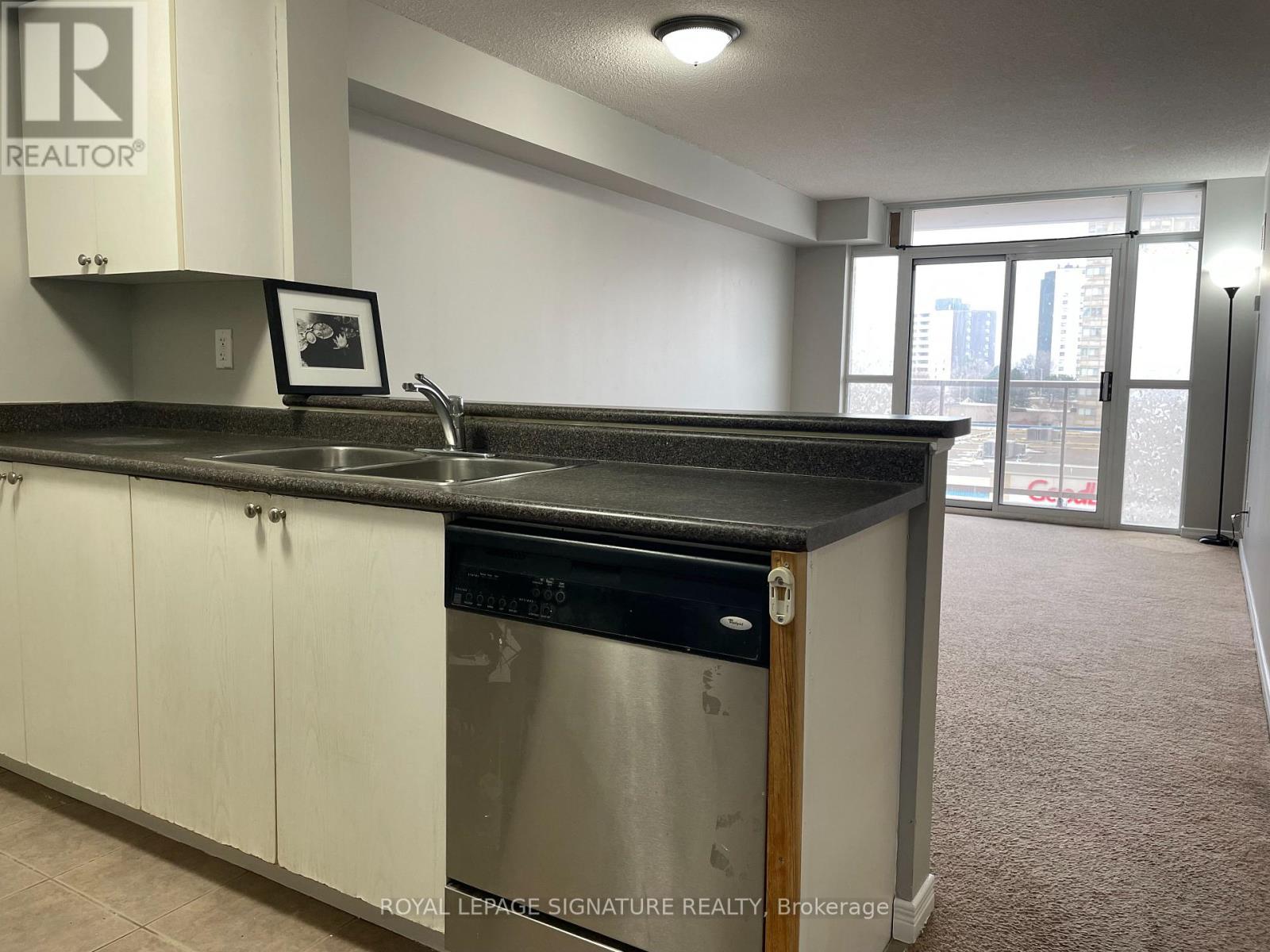 504 - 3650 Kingston Road, Toronto, Ontario  M1M 3X9 - Photo 9 - E13744962