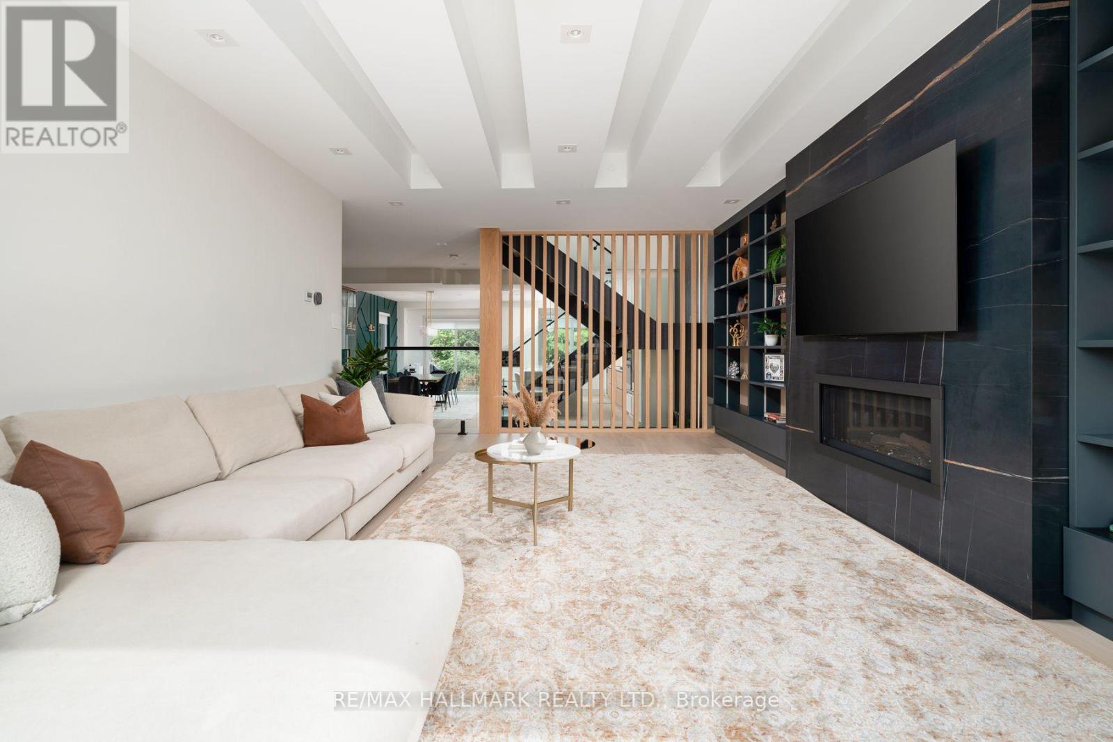 63 Northridge Avenue, Toronto, Ontario M4J 4P4 - Photo 10 - E13745034