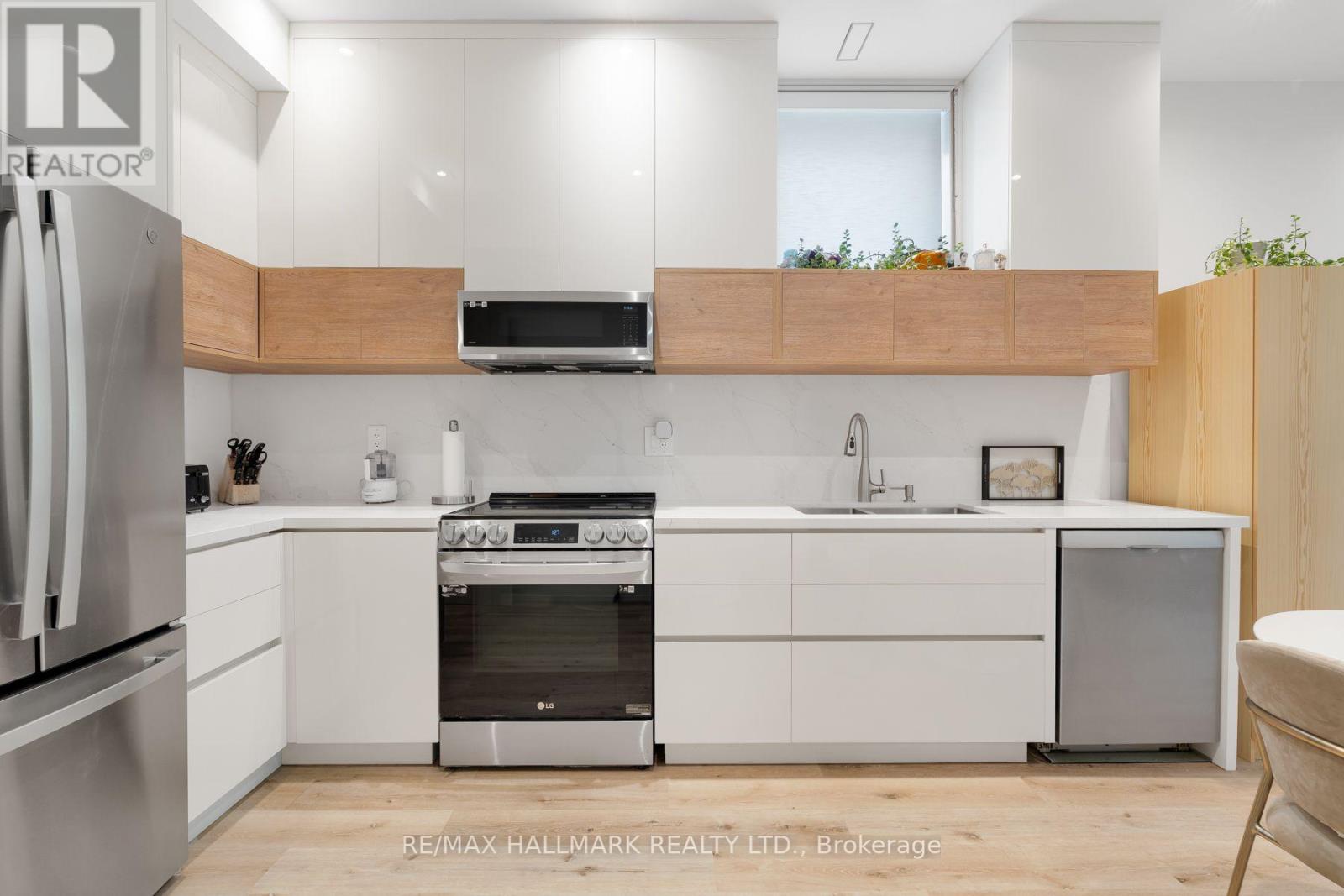 63 Northridge Avenue, Toronto, Ontario M4J 4P4 - Photo 41 - E13745034