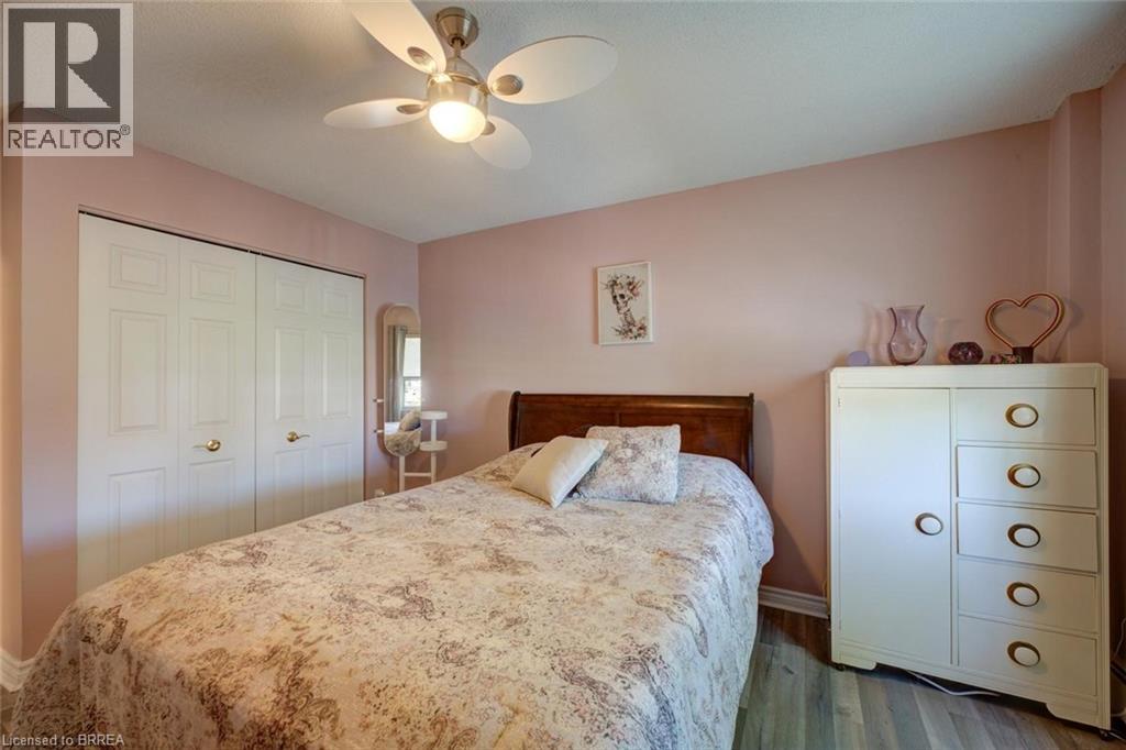 608 Grey Street Unit# 18, Brantford, Ontario N3S 4Y4 - Photo 3 - 40843465