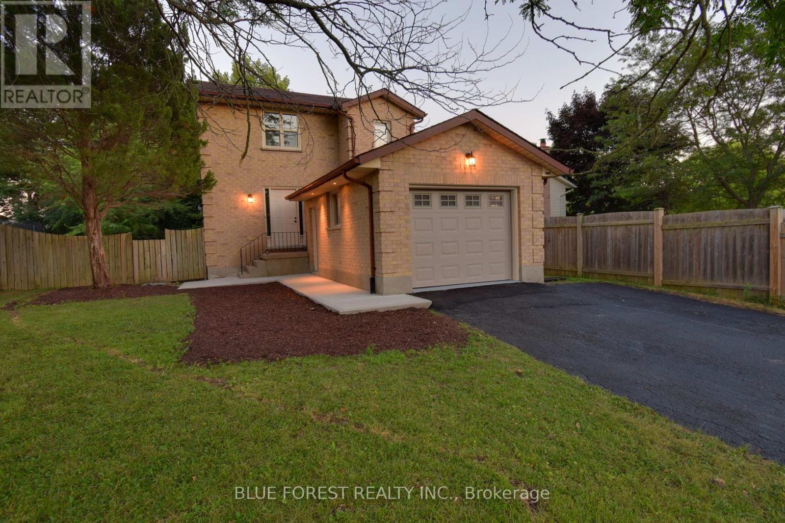 1048 Mahogany Road, London North, Ontario  N6H 2W5 - Photo 1 - X13744822