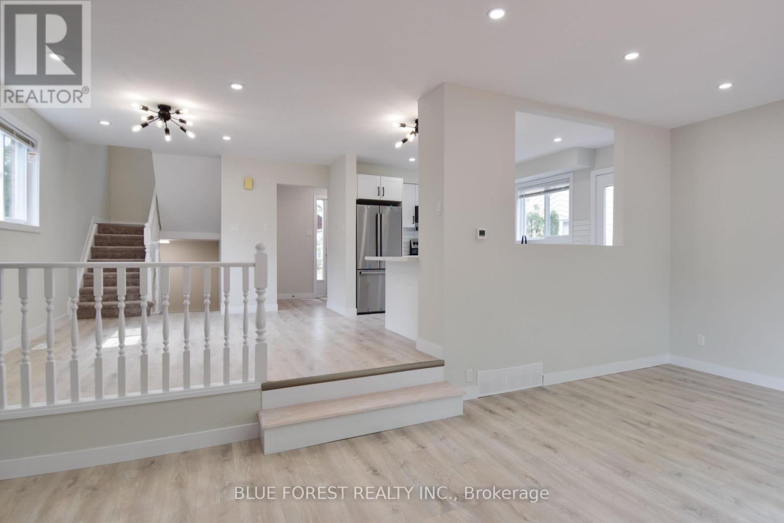 1048 Mahogany Road, London North, Ontario  N6H 2W5 - Photo 10 - X13744822