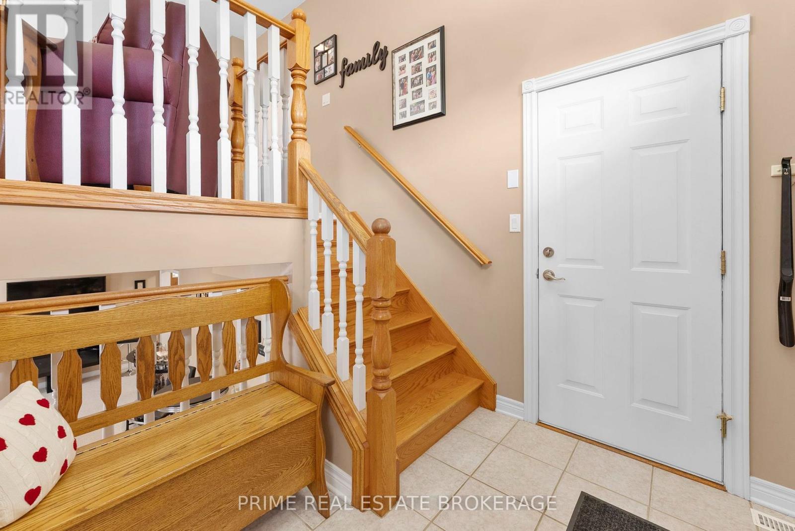 102 Ridge Street, Strathroy-Caradoc, Ontario  N7G 4K1 - Photo 4 - X13745030