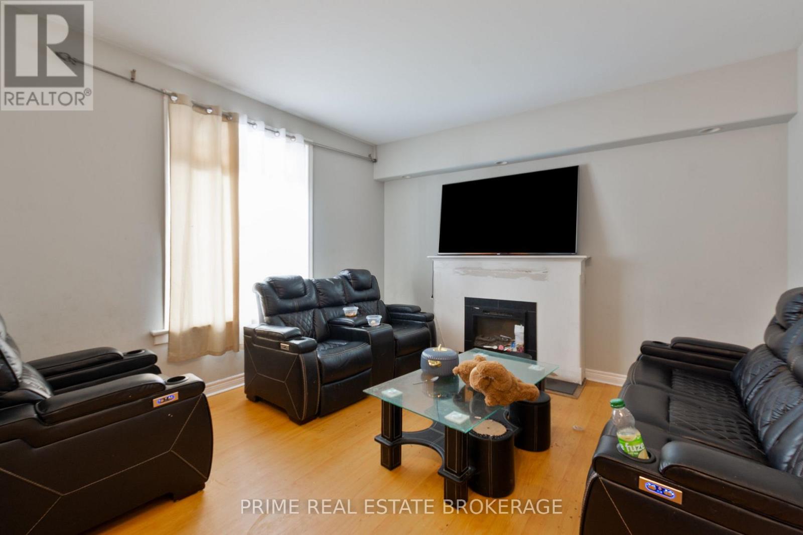 142 John Street, London East, Ontario  N6A 1N8 - Photo 4 - X13745052