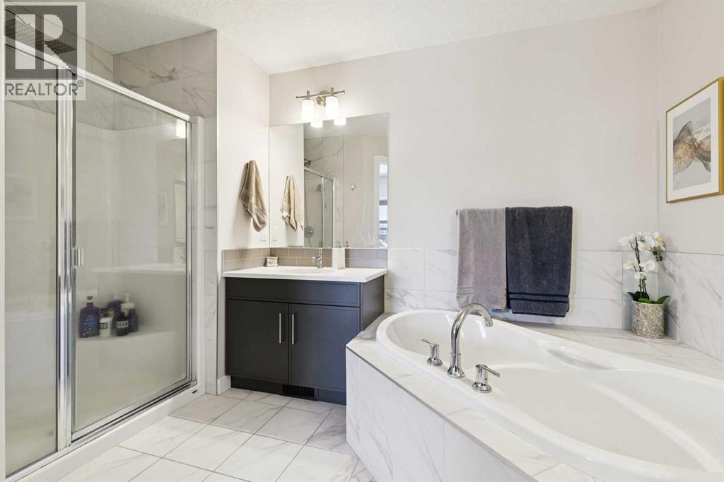 119 Cranbrook Green Se, Calgary, Alberta  T3M 2X2 - Photo 22 - A2341455