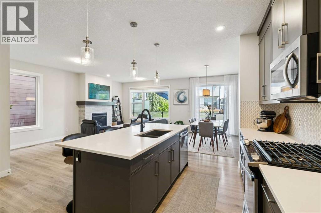 119 Cranbrook Green Se, Calgary, Alberta  T3M 2X2 - Photo 6 - A2341455