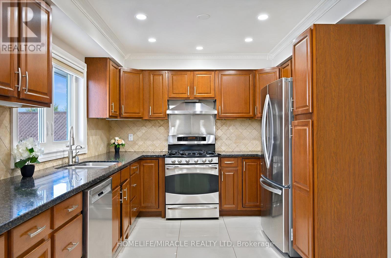 8173 Martin Grove Road, Vaughan, Ontario  L4L 3W9 - Photo 17 - N13744870