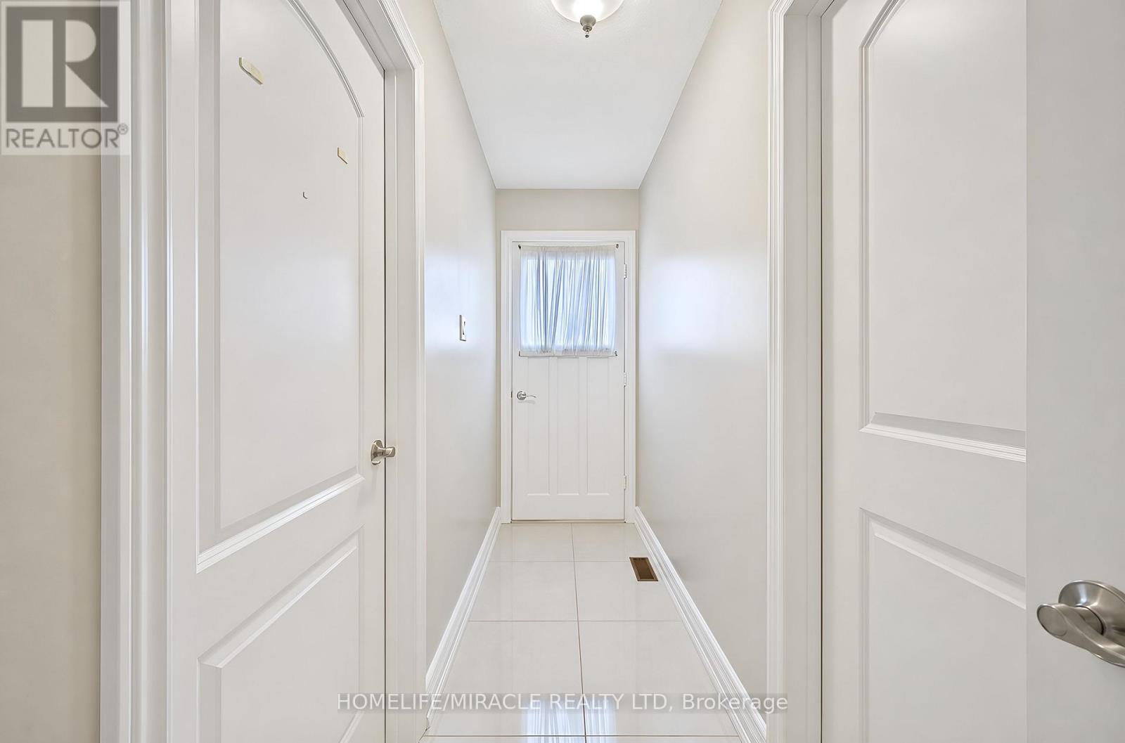 8173 Martin Grove Road, Vaughan, Ontario  L4L 3W9 - Photo 19 - N13744870