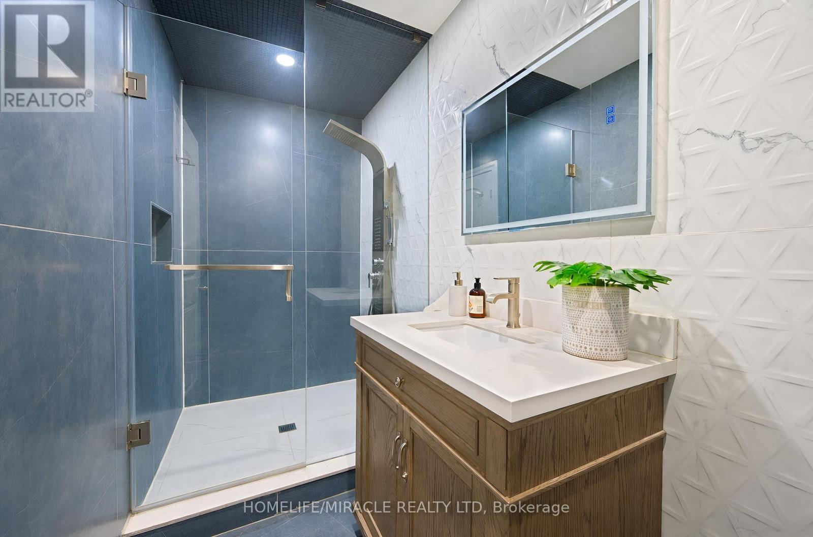 8173 Martin Grove Road, Vaughan, Ontario  L4L 3W9 - Photo 21 - N13744870