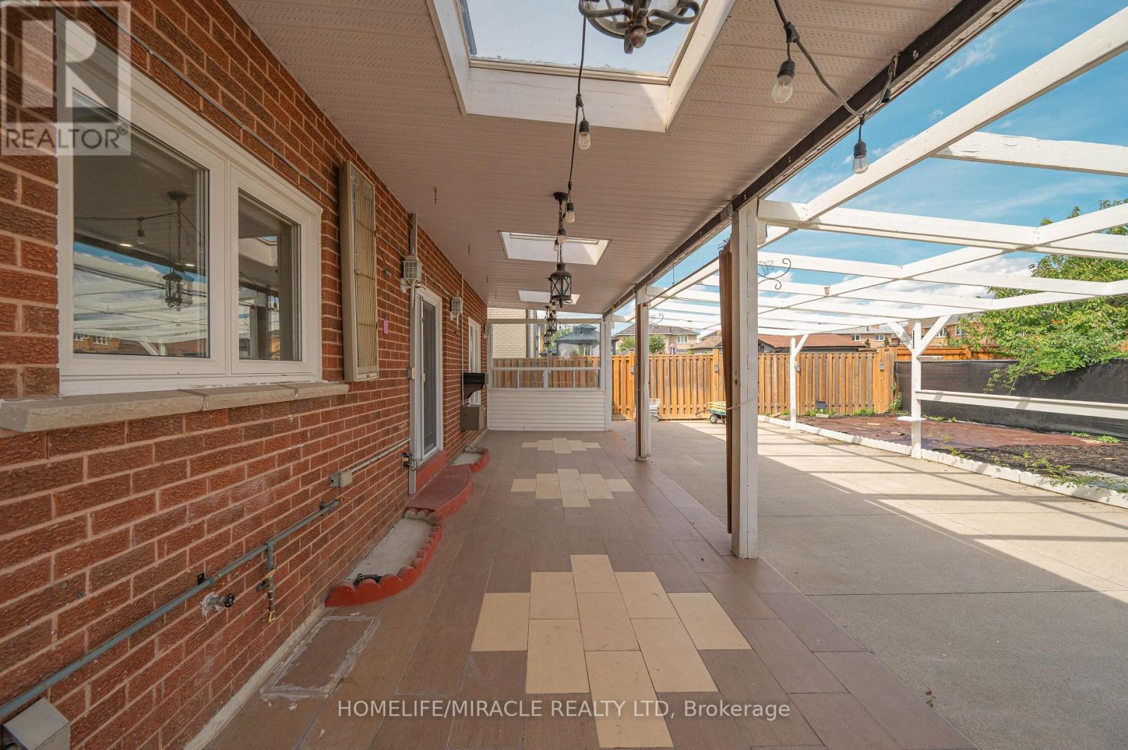 8173 Martin Grove Road, Vaughan, Ontario  L4L 3W9 - Photo 46 - N13744870