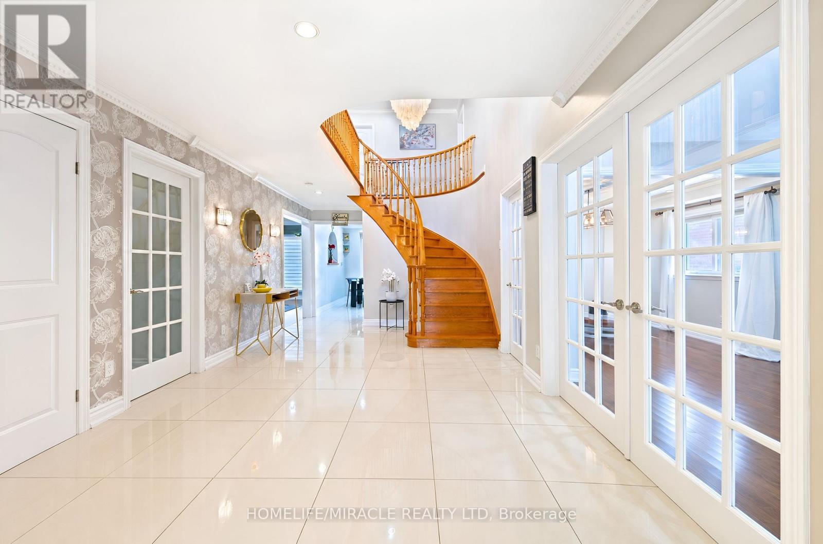 8173 Martin Grove Road, Vaughan, Ontario  L4L 3W9 - Photo 7 - N13744870