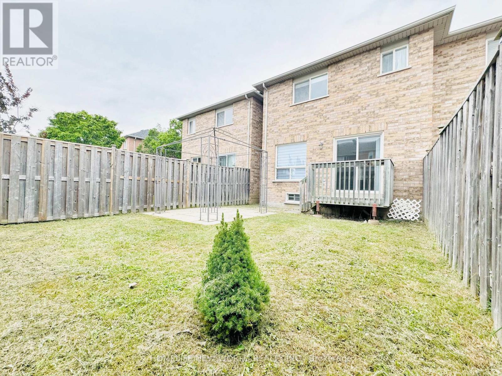 89 Warren Bradley Street, Markham, Ontario  L6C 2X4 - Photo 35 - N13744884