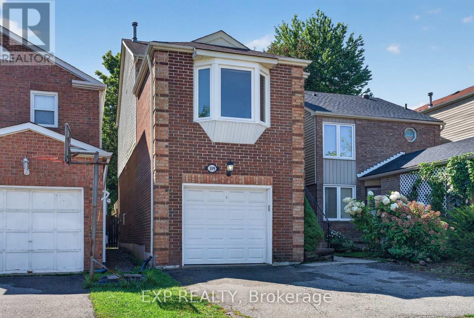 109 Winding Lane, Vaughan (Crestwood-Springfarm-Yorkhill), Ontario  L4J 5J1 - Photo 2 - N13744952