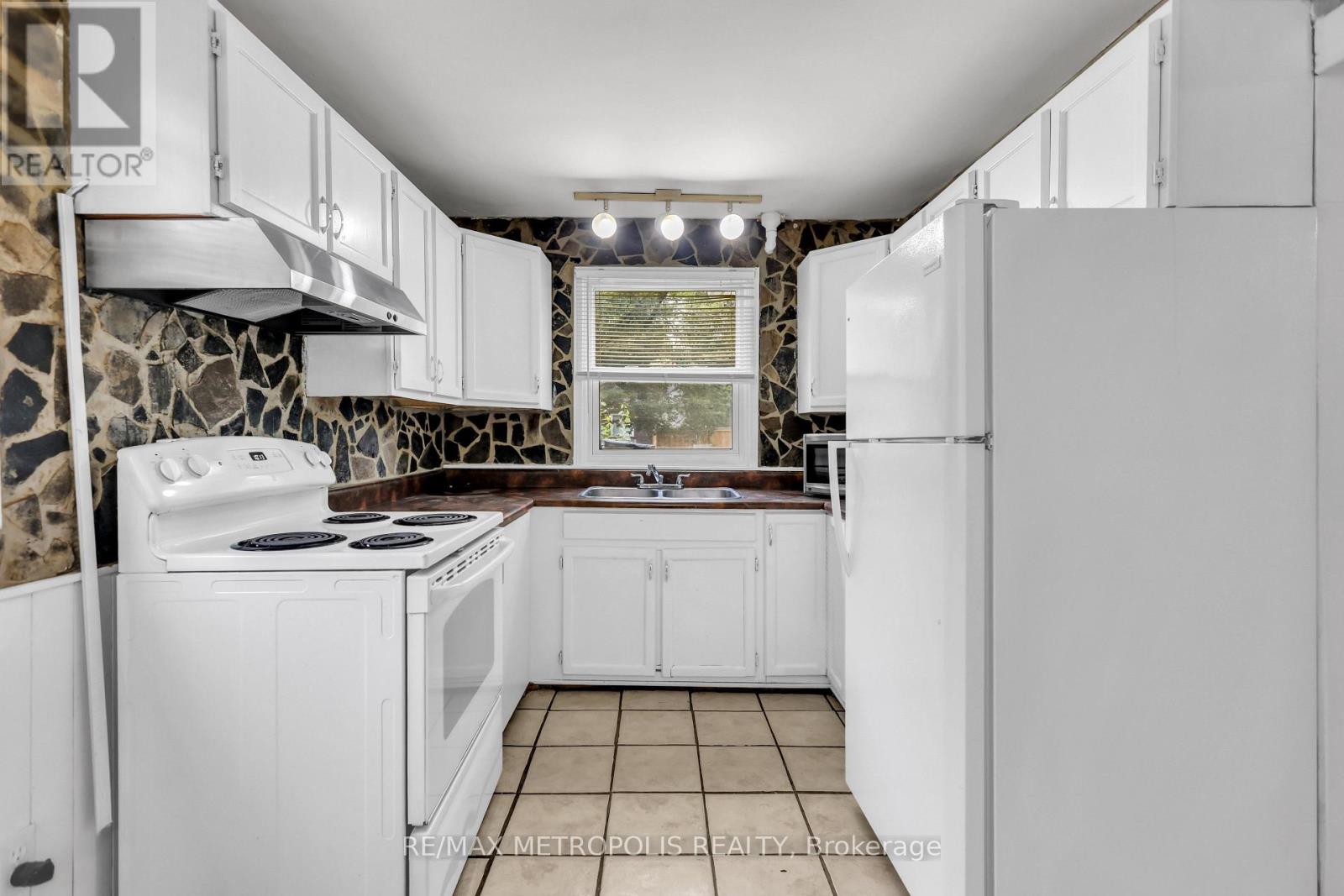 856 Central Avenue, Innisfil, Ontario  L9S 1Y8 - Photo 12 - N13745020