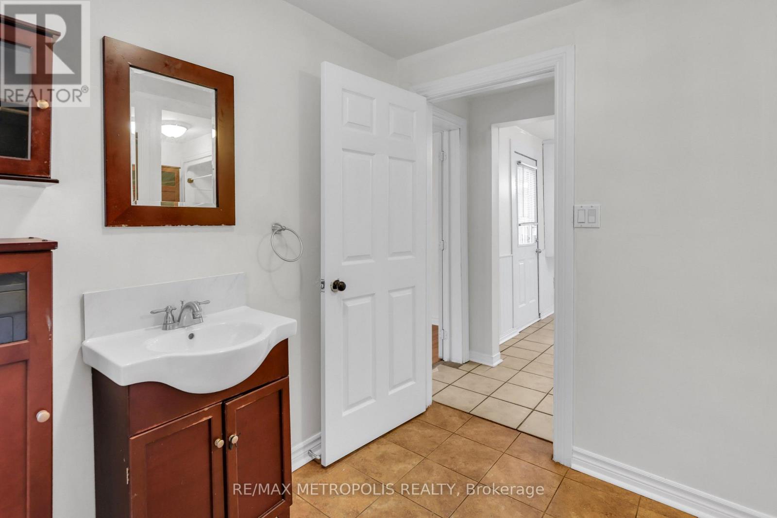 856 Central Avenue, Innisfil, Ontario  L9S 1Y8 - Photo 19 - N13745020