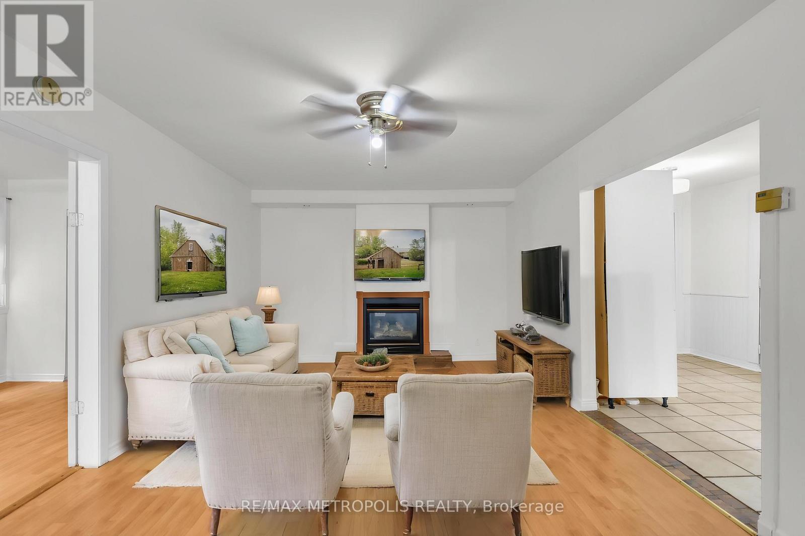 856 Central Avenue, Innisfil, Ontario  L9S 1Y8 - Photo 5 - N13745020