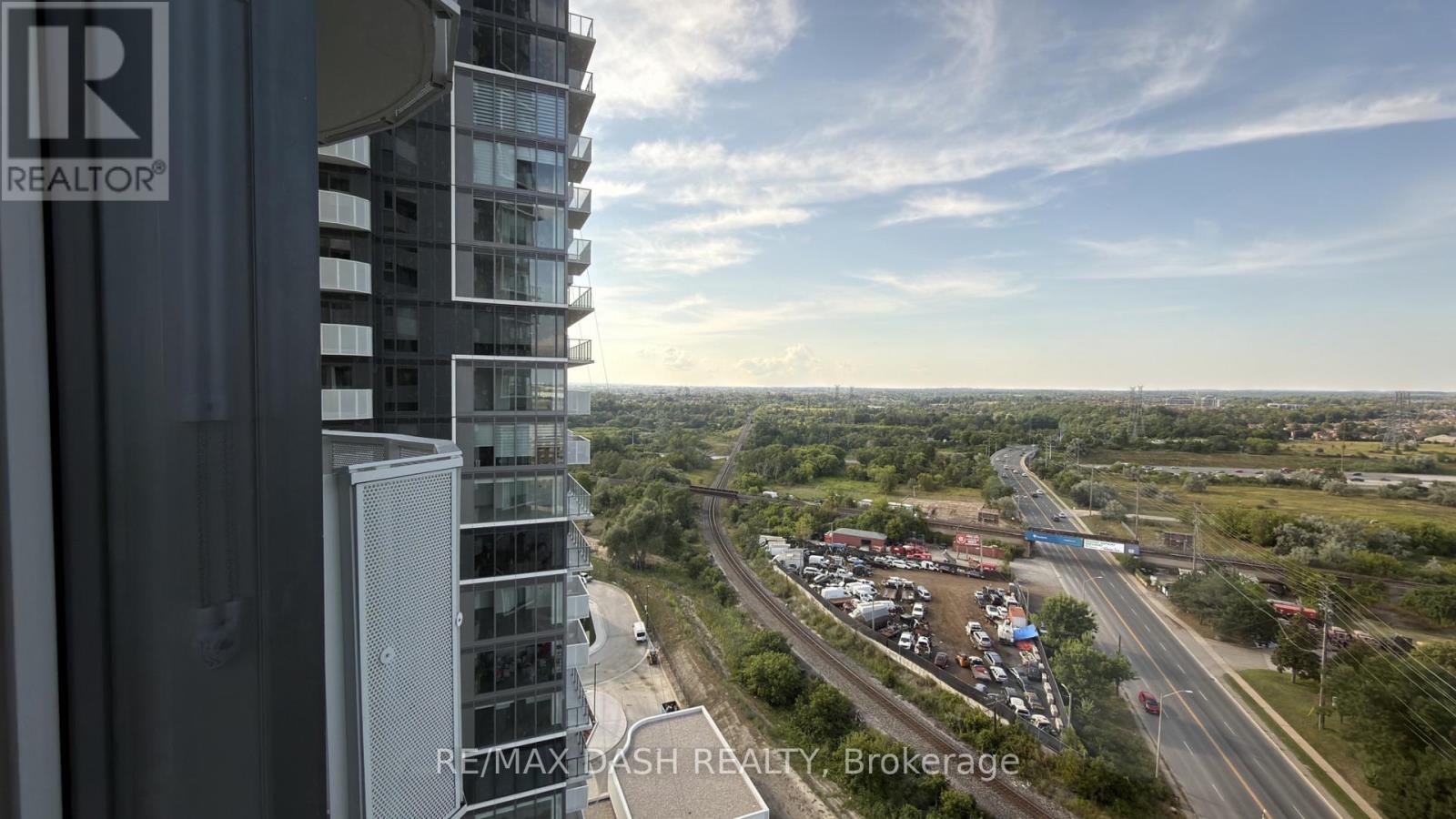 1420 - 6 Flavelle Trail, Vaughan, Ontario  L4L 0M8 - Photo 12 - N13745062