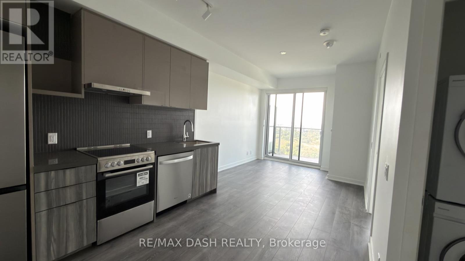 2015 - 6 Flavelle Trail, Vaughan, Ontario  L4L 0M8 - Photo 12 - N13745082