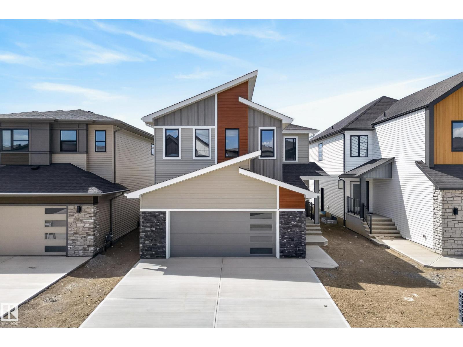 7089 Kiviaq Cr SW, Edmonton, Alberta  T6W 5N7 - Photo 1 - E4507063
