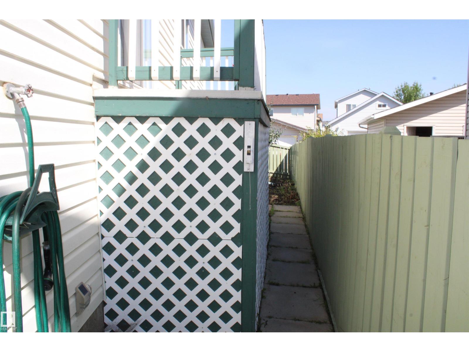 15031 135 St Nw Nw, Edmonton, Alberta  T6V 1M9 - Photo 5 - E4507068