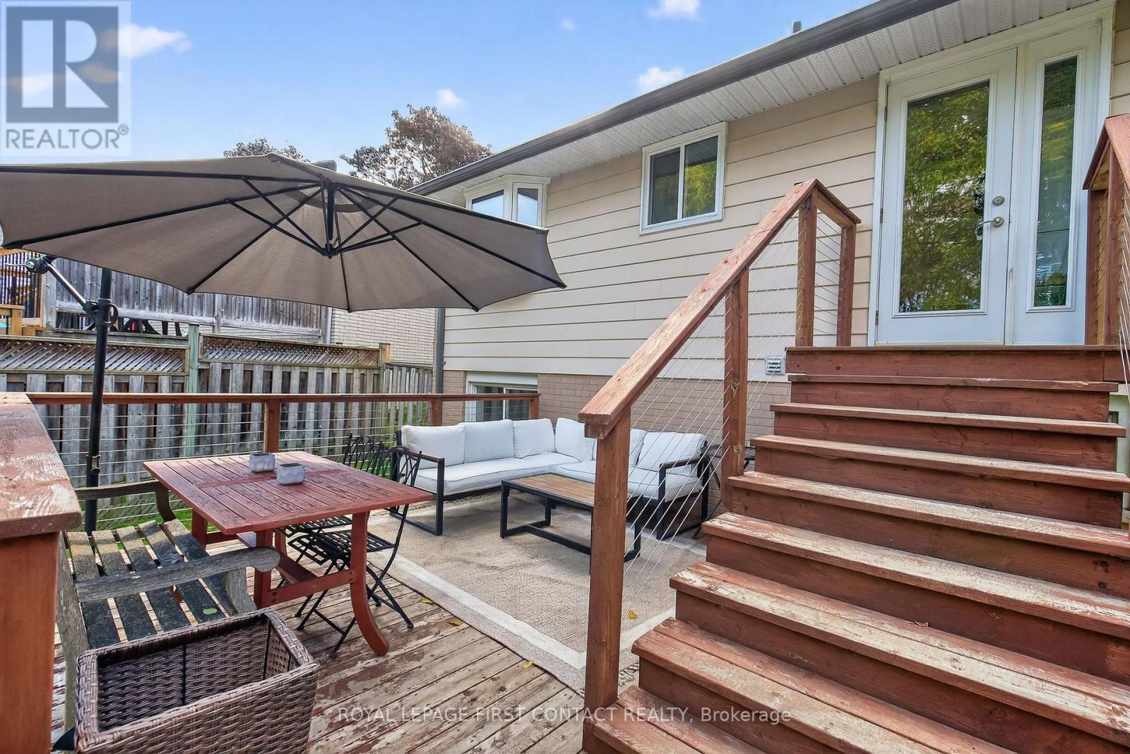 11 Maclaren Avenue, Barrie (Painswick North), Ontario  L4N 3Y1 - Photo 11 - S13744826