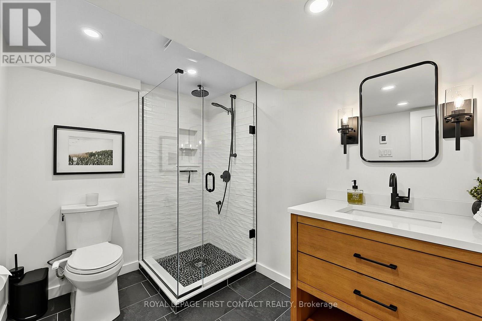 11 Maclaren Avenue, Barrie (Painswick North), Ontario  L4N 3Y1 - Photo 28 - S13744826