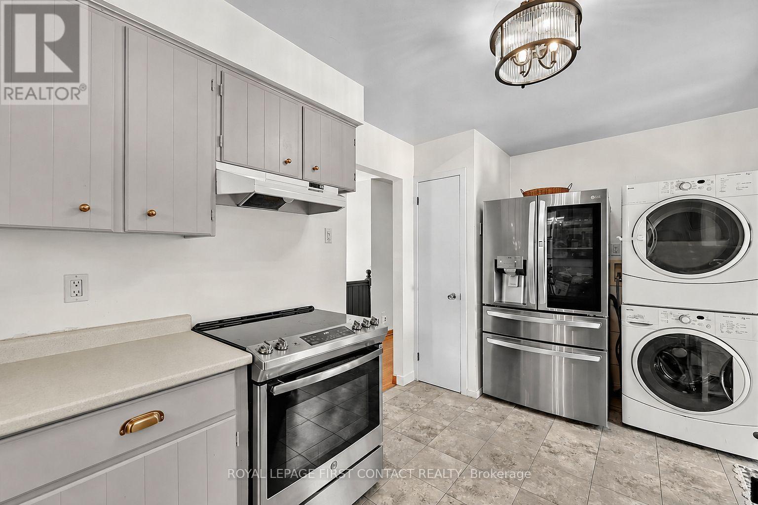 11 Maclaren Avenue, Barrie (Painswick North), Ontario  L4N 3Y1 - Photo 8 - S13744826