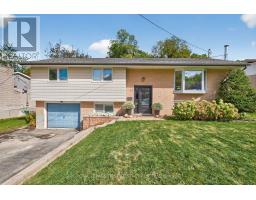 11 MACLAREN AVENUE, Barrie, Ontario
