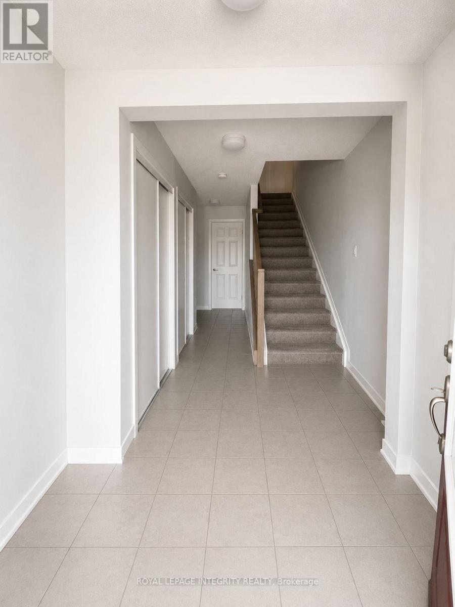 347 Parallax Private, Ottawa, Ontario  K2J 7B2 - Photo 2 - X13744866