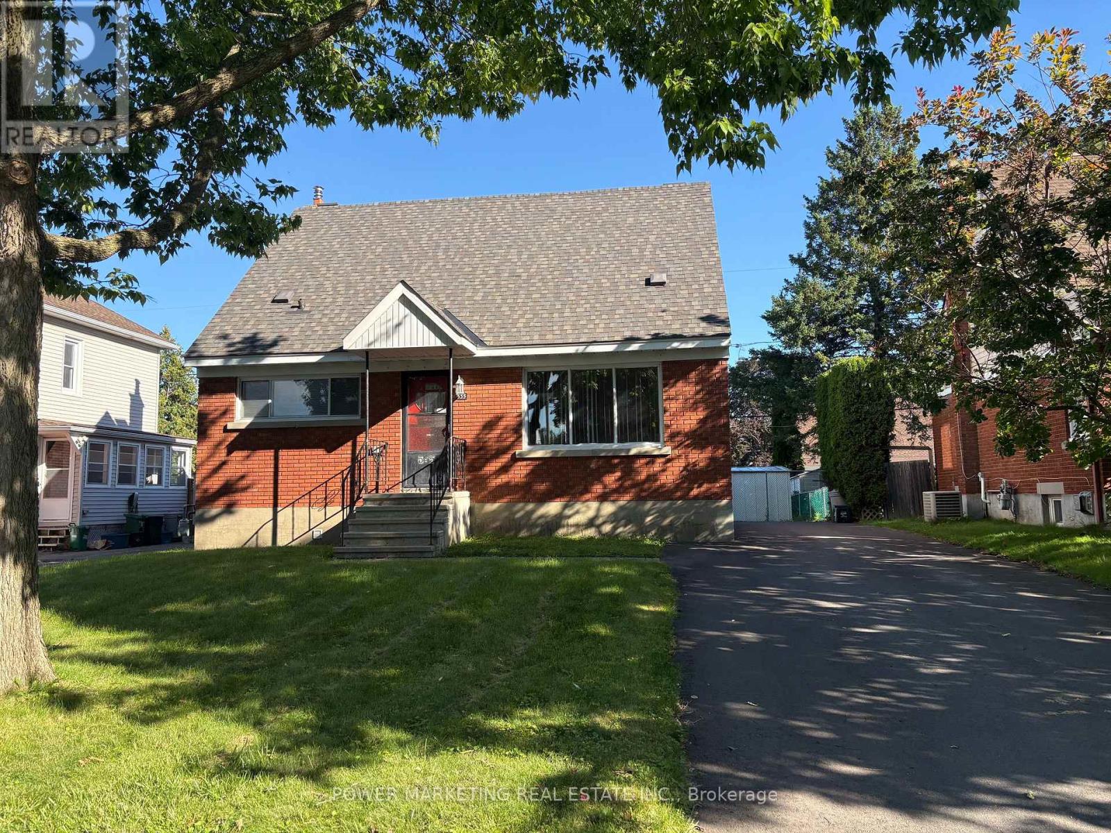 535 DUNBRACK STREET, Ottawa, Ontario