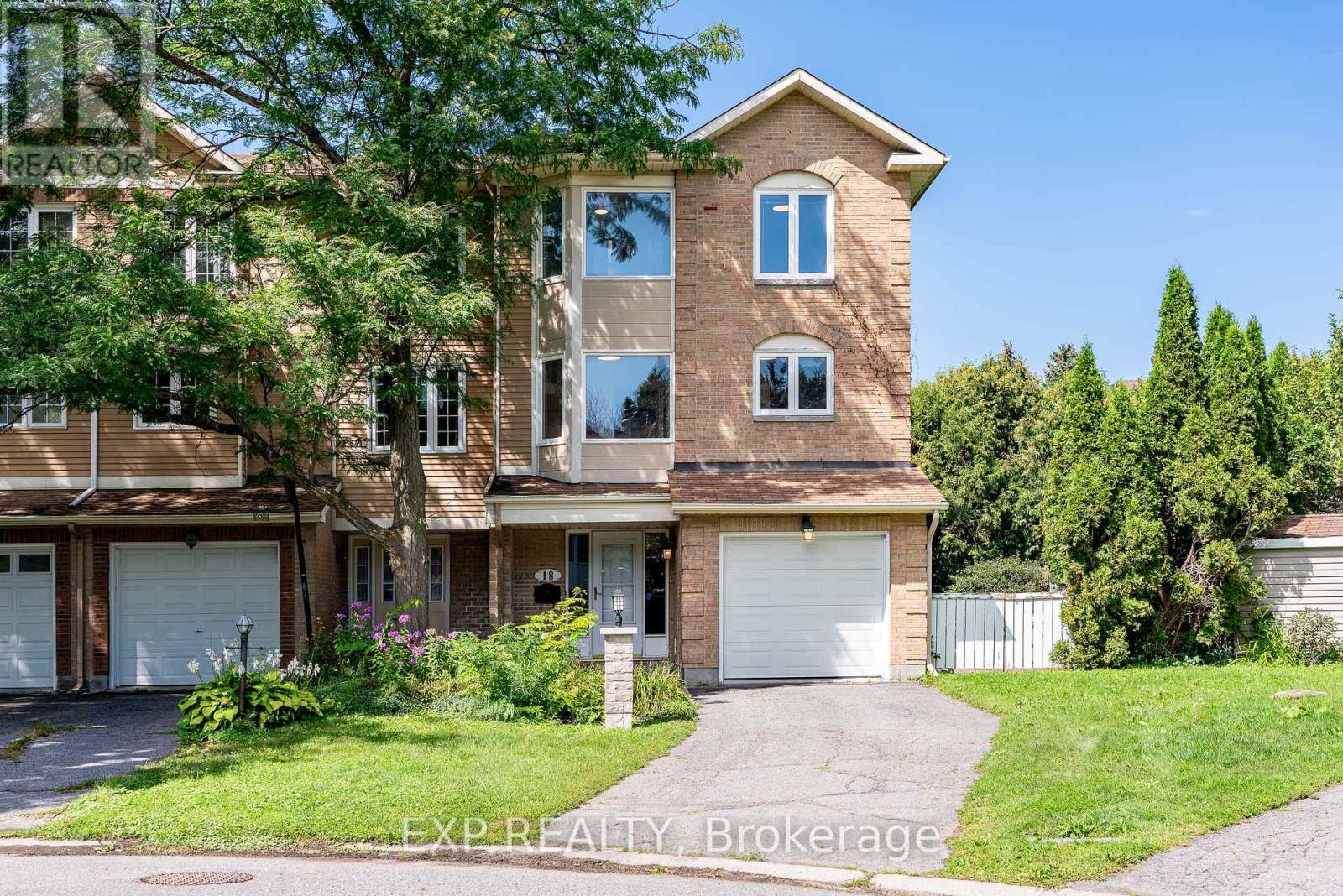 18 ARBORDALE CRESCENT, Ottawa, Ontario