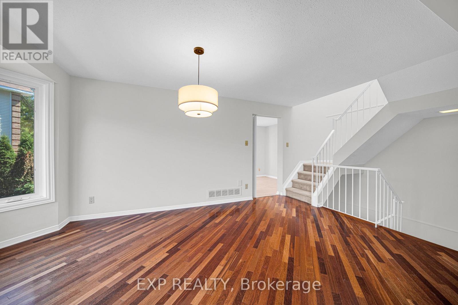 18 Arbordale Crescent, Ottawa, Ontario  K2G 5C6 - Photo 17 - X13745022