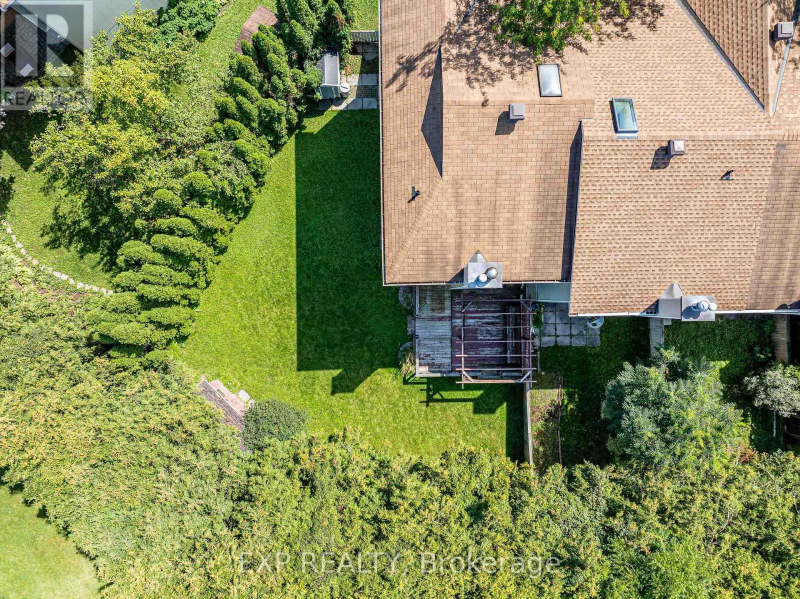18 Arbordale Crescent, Ottawa, Ontario  K2G 5C6 - Photo 3 - X13745022