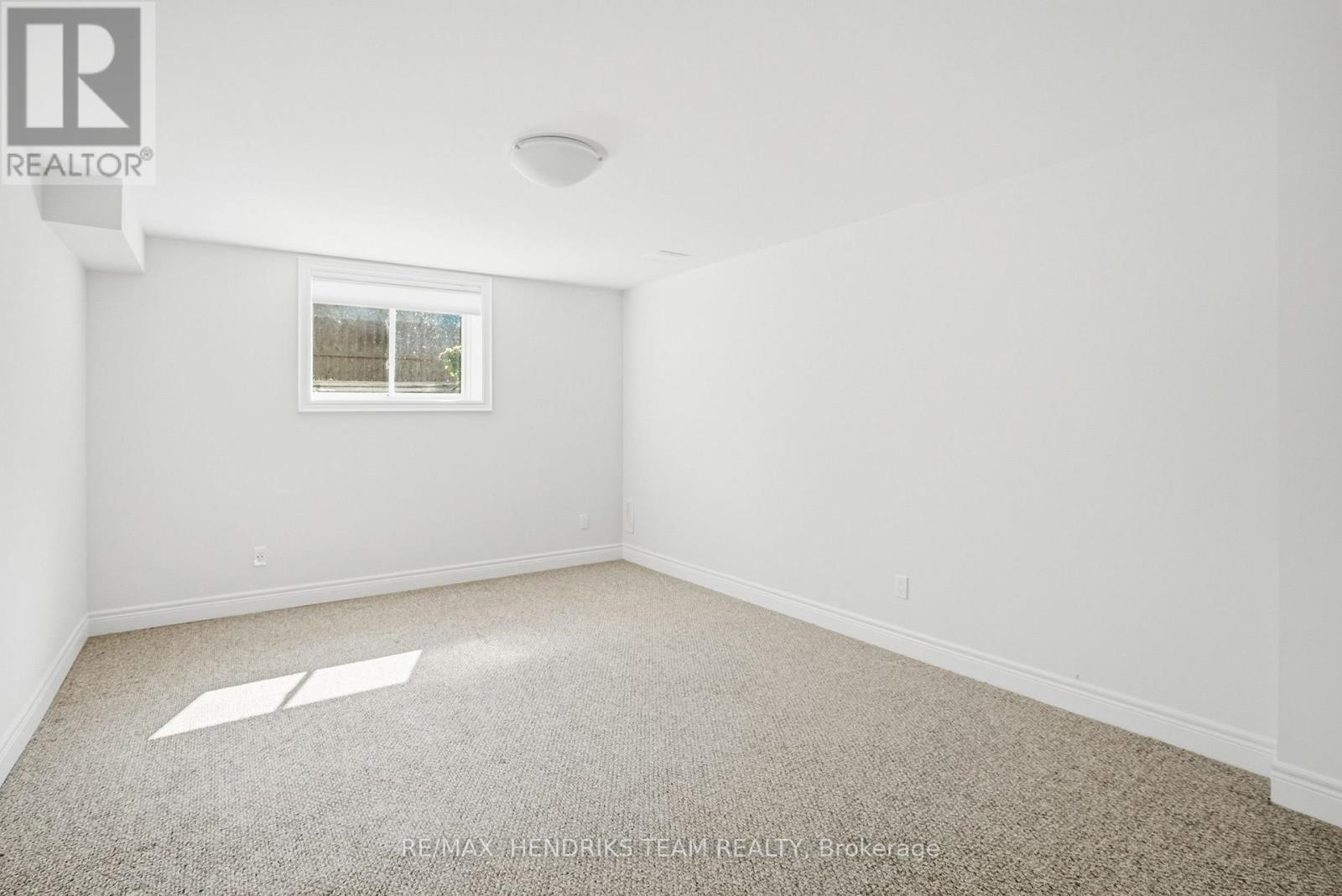 13 Turbinia Court, Grimsby, Ontario L3M 0H8 - Photo 28 - X13744896