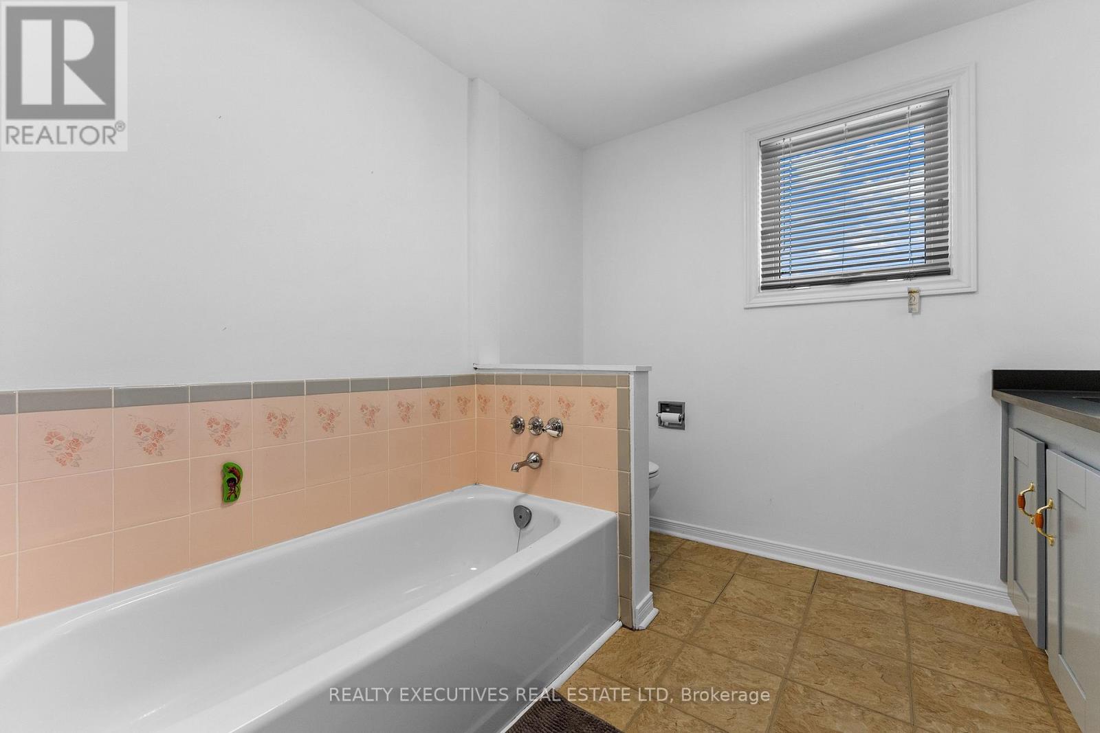 41 Winchester Drive, Ottawa, Ontario  K2L 2C8 - Photo 24 - X13744960