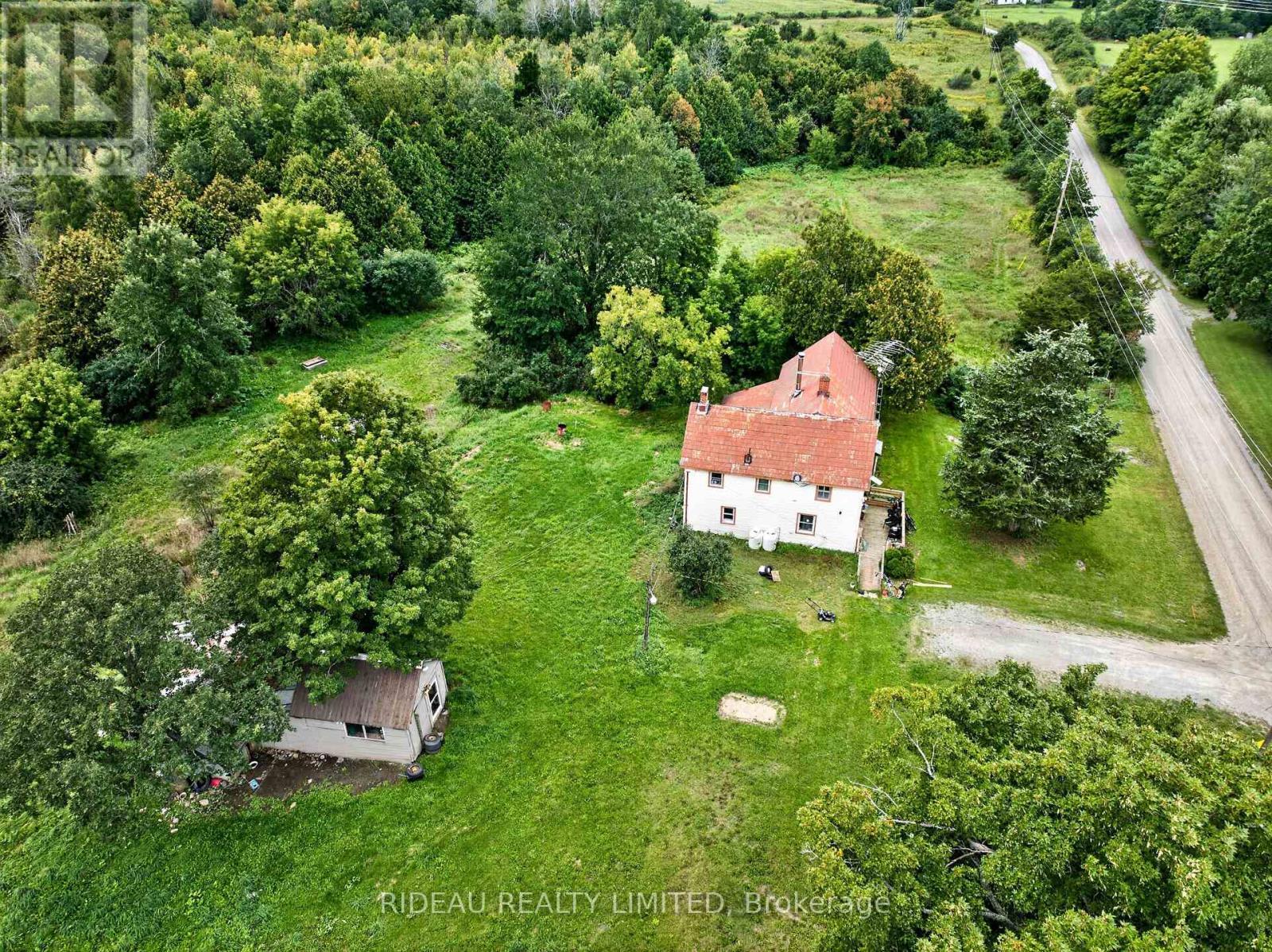 2011 Fairview Road, Rideau Lakes, Ontario  K0G 1V0 - Photo 2 - X13744976