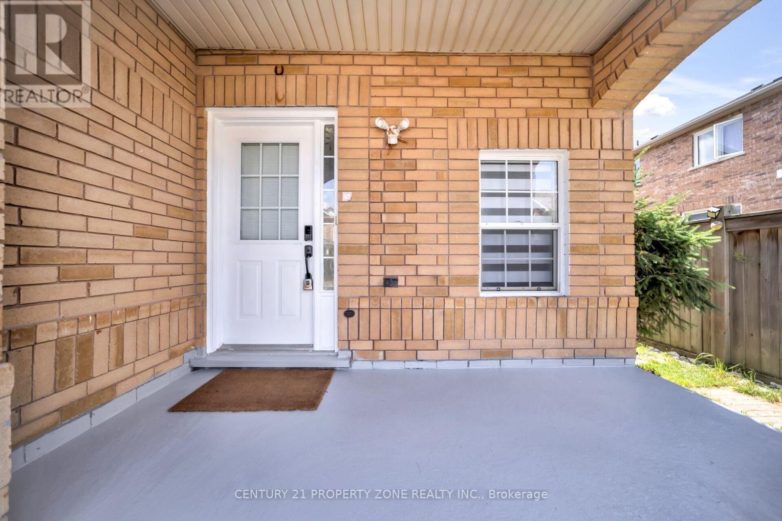 400 Patterson Drive, Milton, Ontario  L9T 5N4 - Photo 4 - W13744912
