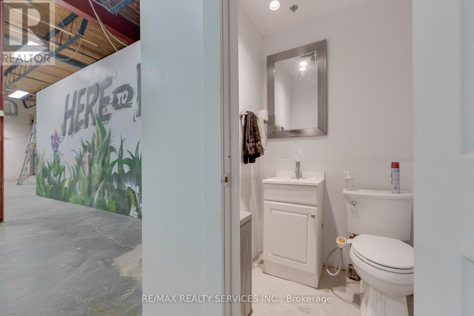 4 - 529 Speers Road, Oakville, Ontario  L6K 2G4 - Photo 14 - W13745016