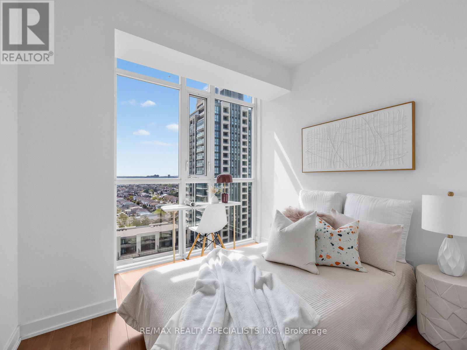 1507 - 4070 Confederation Parkway, Mississauga, Ontario  L5B 0E9 - Photo 14 - W13745068