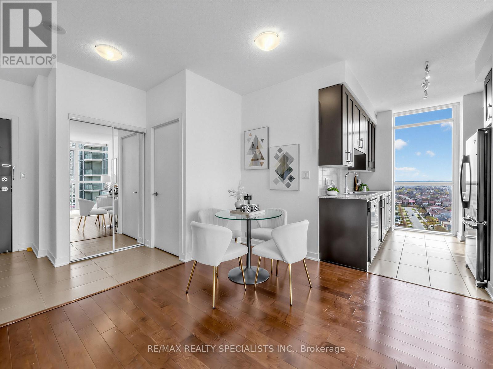 1507 - 4070 Confederation Parkway, Mississauga, Ontario  L5B 0E9 - Photo 4 - W13745068