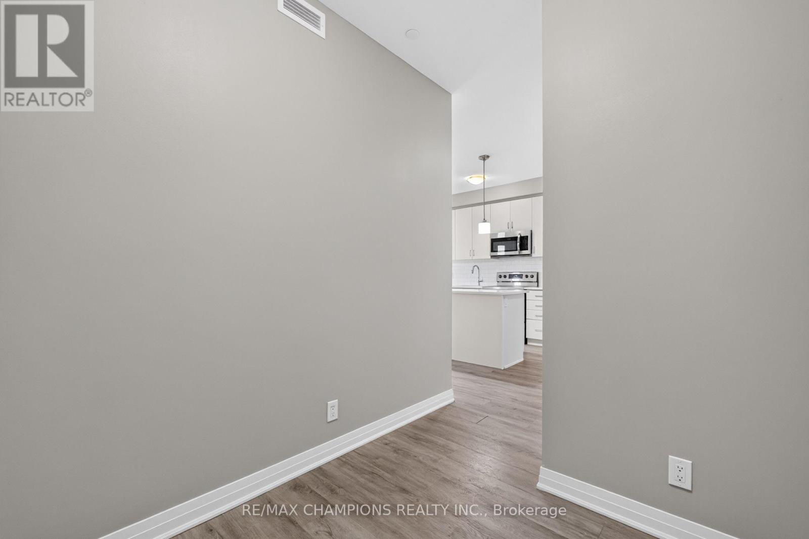 308 - 128 Grovewood Common, Oakville, Ontario  L6H 0X3 - Photo 27 - W13745084