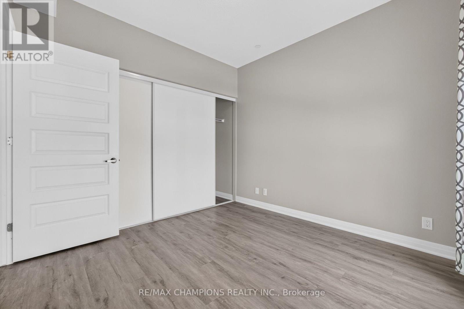 308 - 128 Grovewood Common, Oakville, Ontario  L6H 0X3 - Photo 31 - W13745084