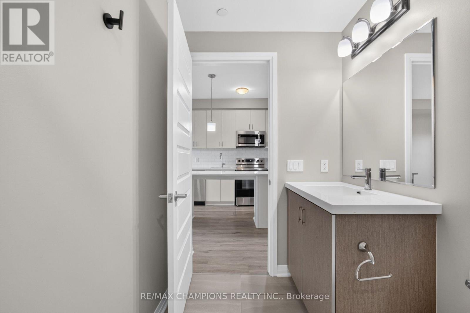 308 - 128 Grovewood Common, Oakville, Ontario  L6H 0X3 - Photo 33 - W13745084
