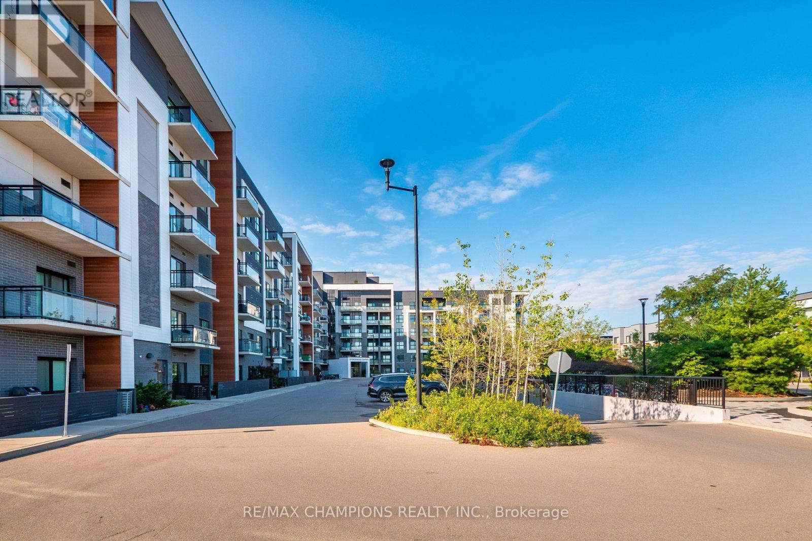 308 - 128 Grovewood Common, Oakville, Ontario  L6H 0X3 - Photo 4 - W13745084