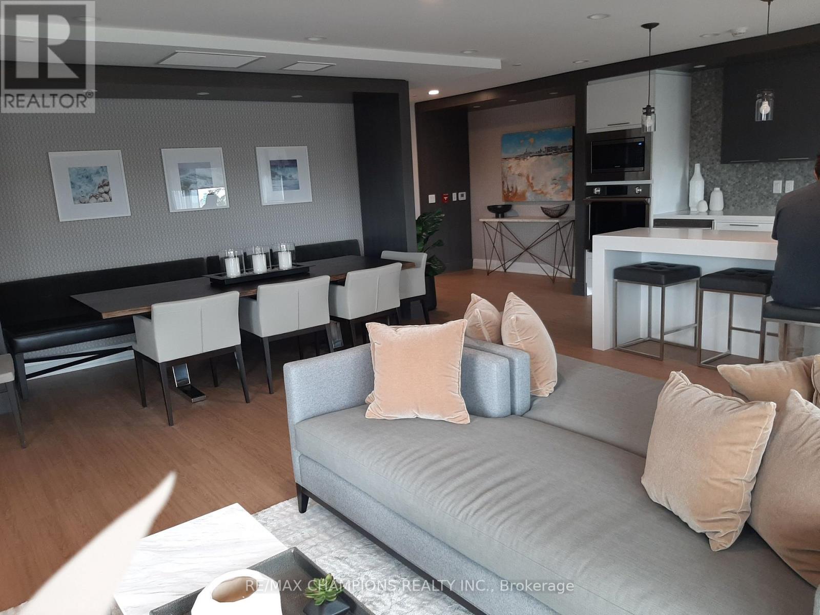 308 - 128 Grovewood Common, Oakville, Ontario  L6H 0X3 - Photo 45 - W13745084