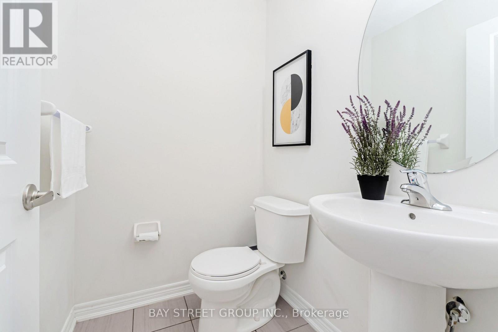 53 Fruitvale Circle, Brampton, Ontario  L7A 5B9 - Photo 10 - W13652722