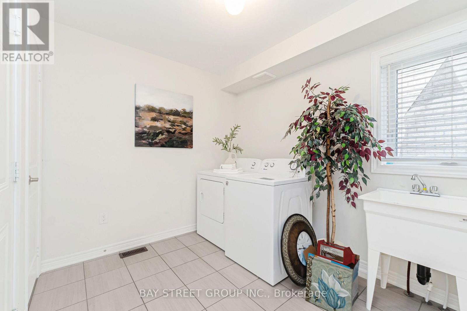 53 Fruitvale Circle, Brampton, Ontario  L7A 5B9 - Photo 30 - W13652722