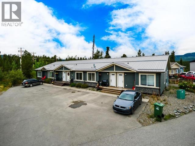 103-12 Pintail Place, Whitehorse, Yukon  Y1A 0J7 - Photo 2 - 17401