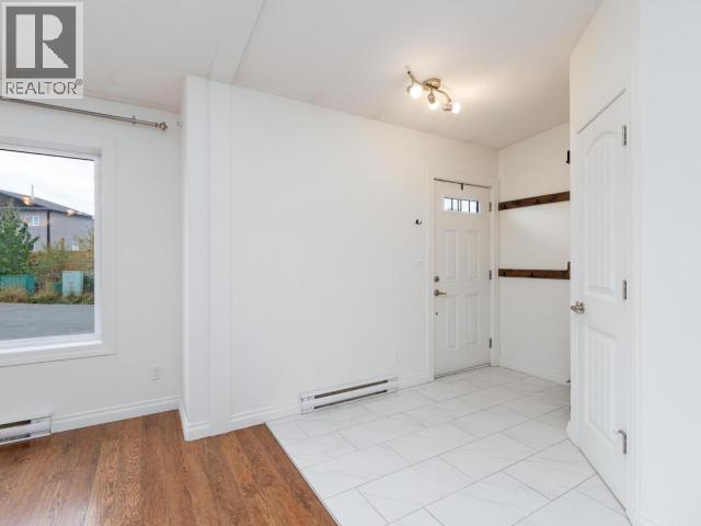 103-12 Pintail Place, Whitehorse, Yukon  Y1A 0J7 - Photo 3 - 17401